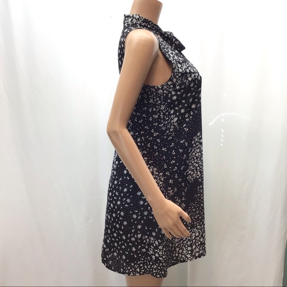 EUC Decree Black Floral Tie Neck Sleeveless Mini Dress Size Small - Picture 4 of 8